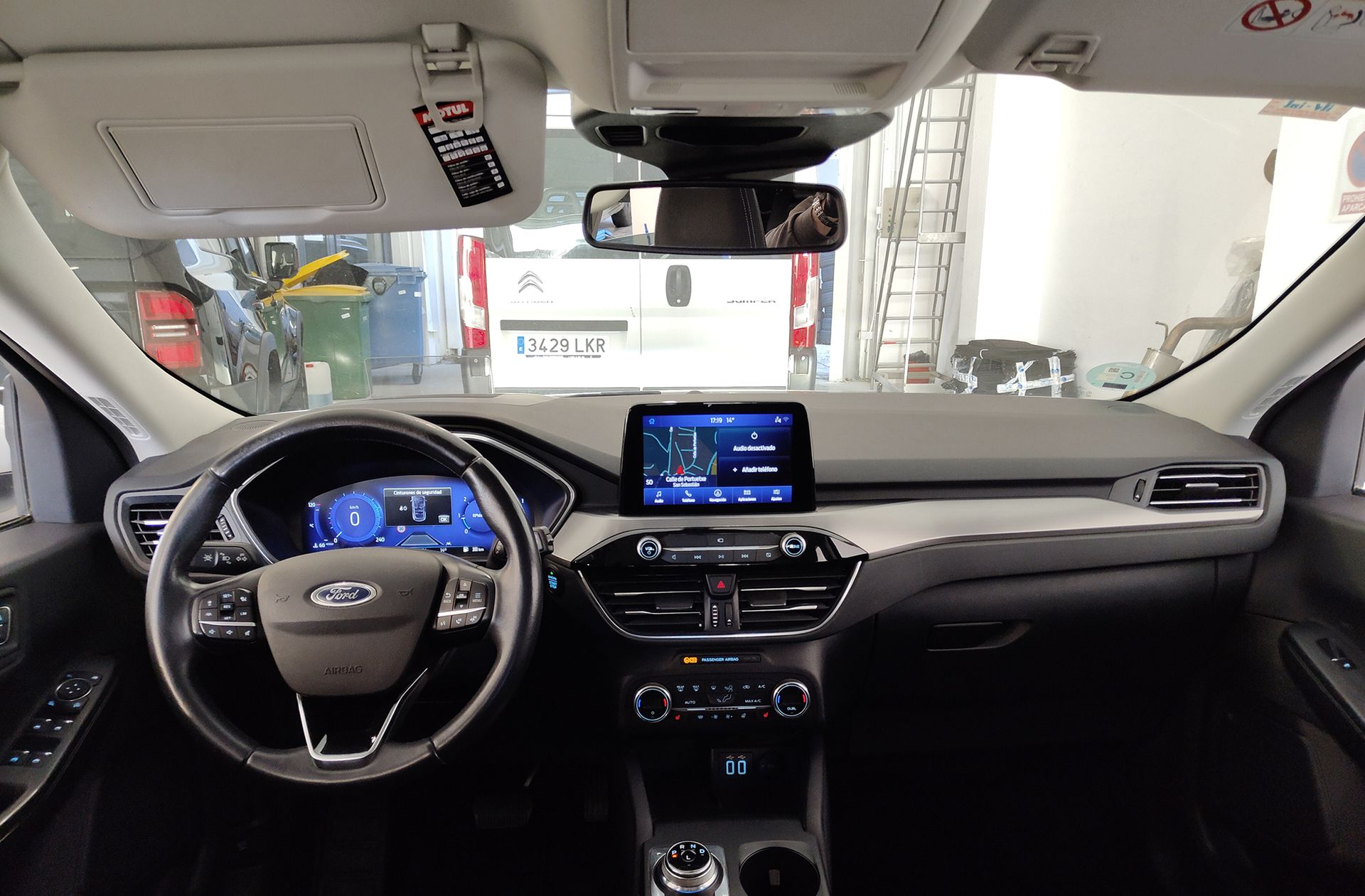 Ford Kuga 2.0 EcoBlue Titanium 4x4 - foto 8