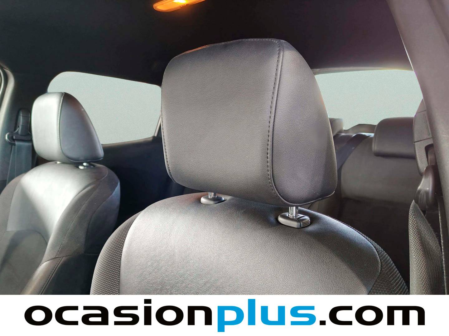 Extras y acabados del Nissan JUKE Nissan Juke 1.6 N-Connecta 4x2 XTronic (117 CV)