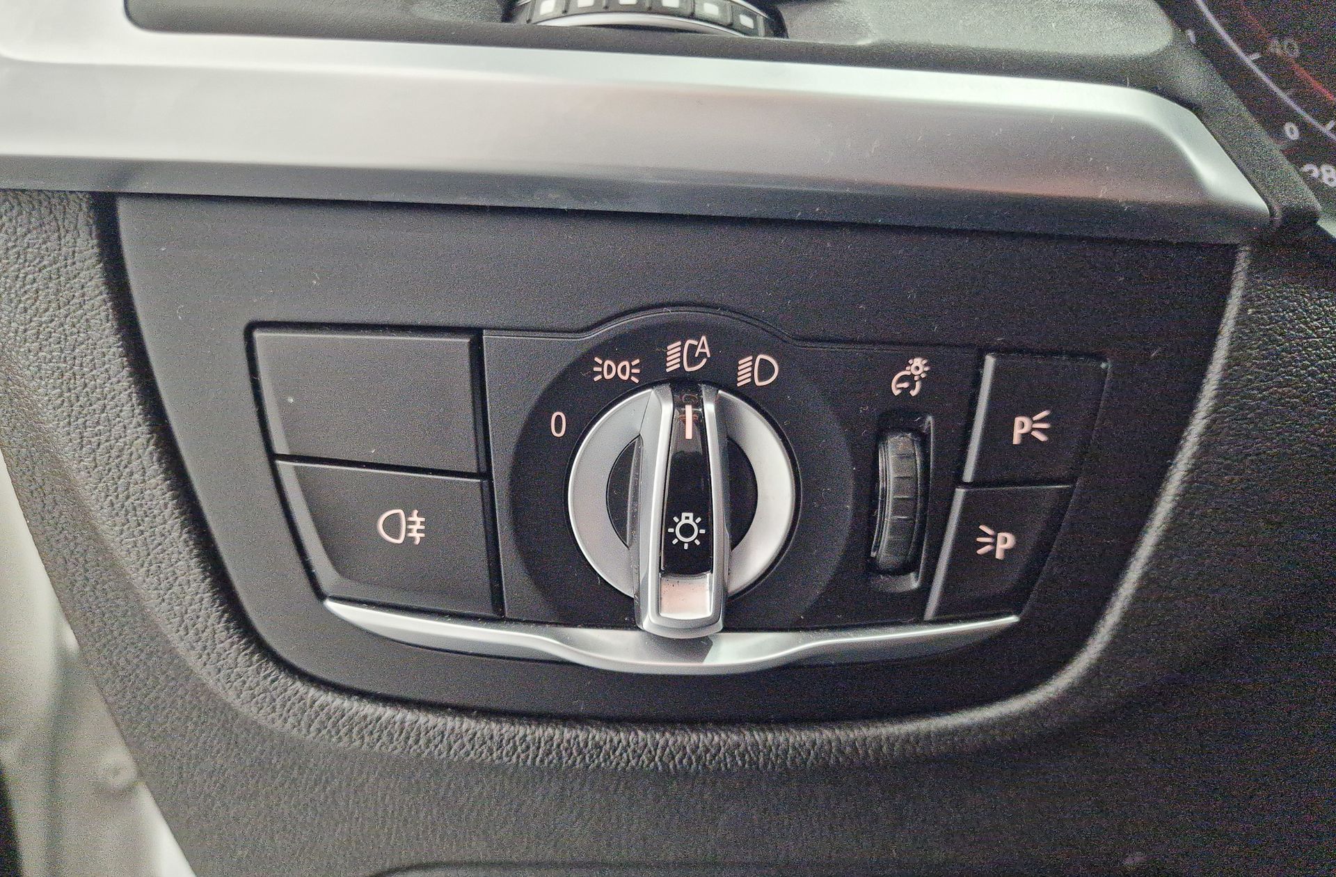 BMW X4 xDrive30d xLine - foto 29