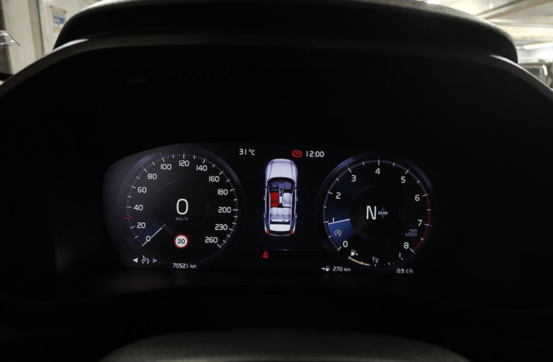 Volvo XC40 T2 Essential - foto 24