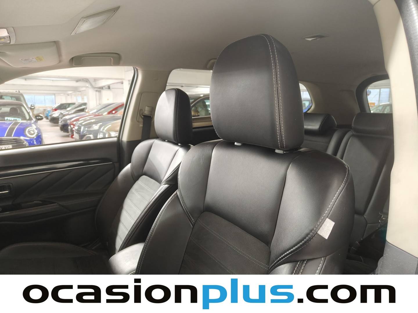 Foto Mitsubishi Outlander Mitsubishi Outlander 2.4 PHEV Motion 4WD Auto (224 CV)