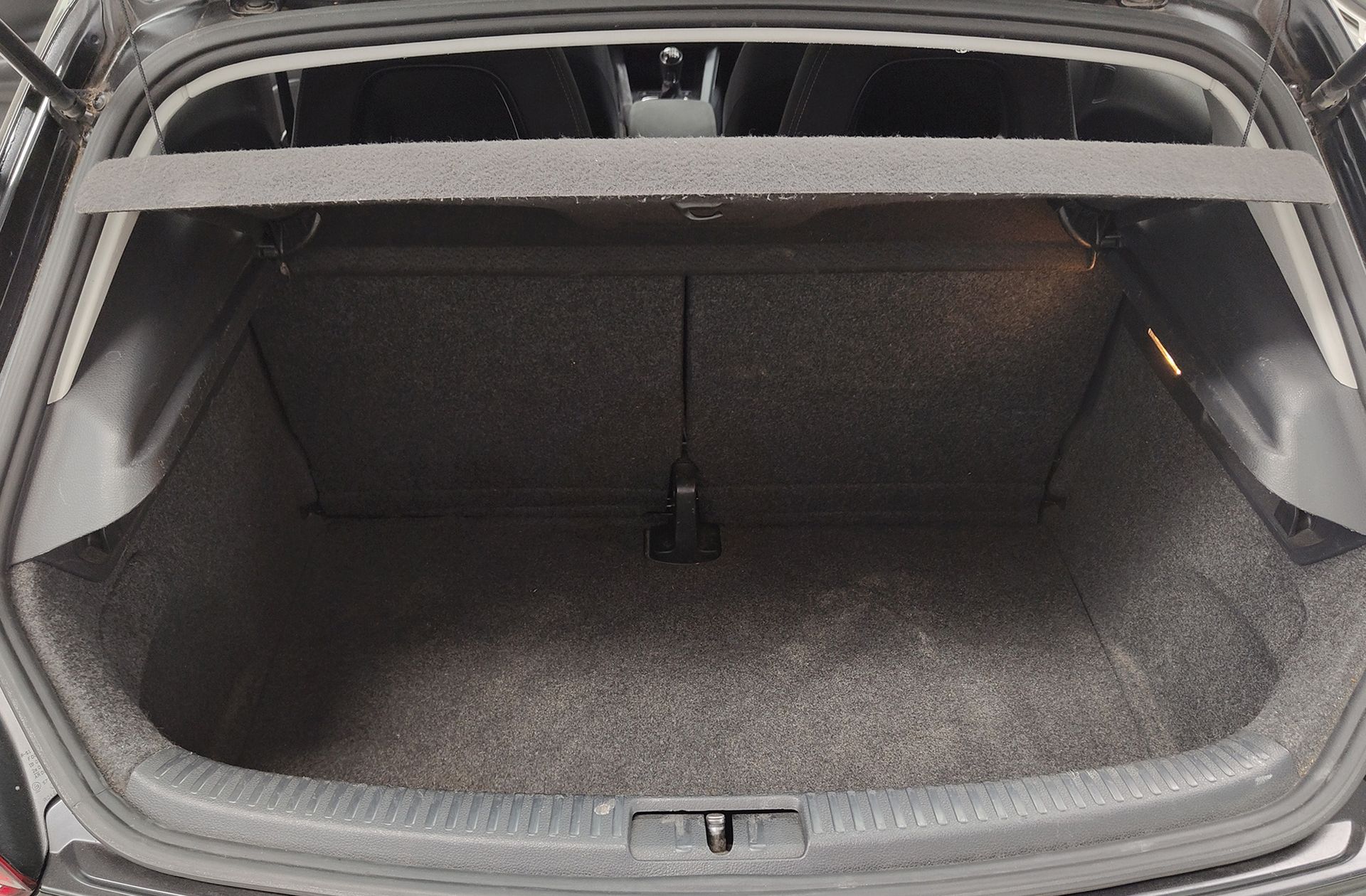 Volkswagen Scirocco 2.0 TDI BMT - foto 13