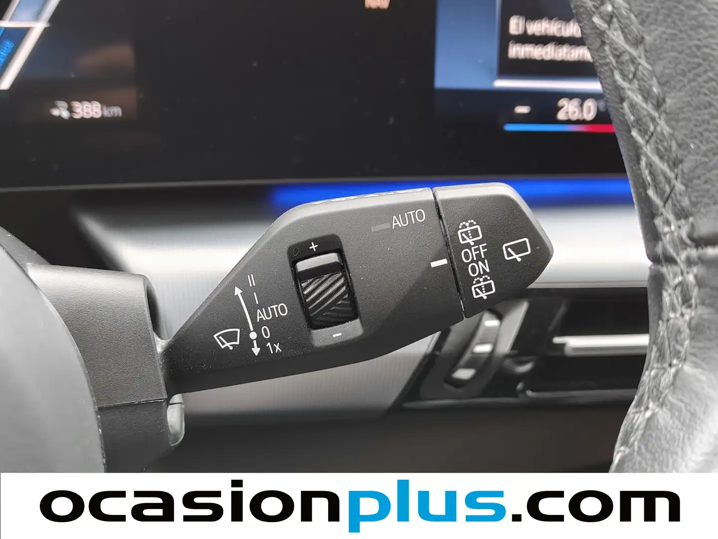 Foto BMW iX1 BMW iX1 xDrive30 (313 CV)