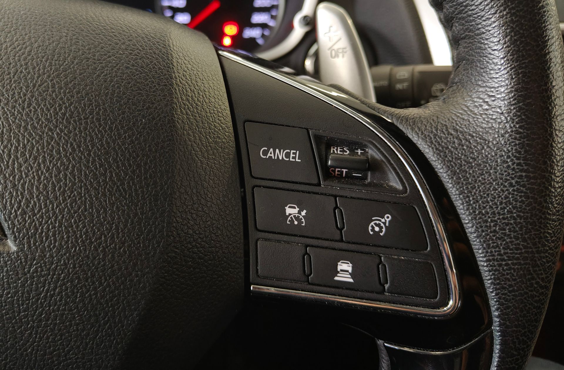 Mitsubishi Eclipse Cross 150T Kaiteki 4WD CVT - foto 24