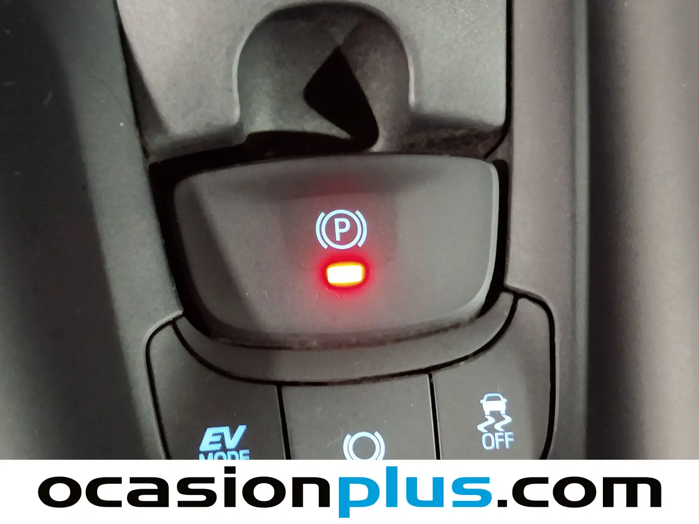 Foto Toyota C-HR Toyota C-HR 1.8 125H Active (122 CV)