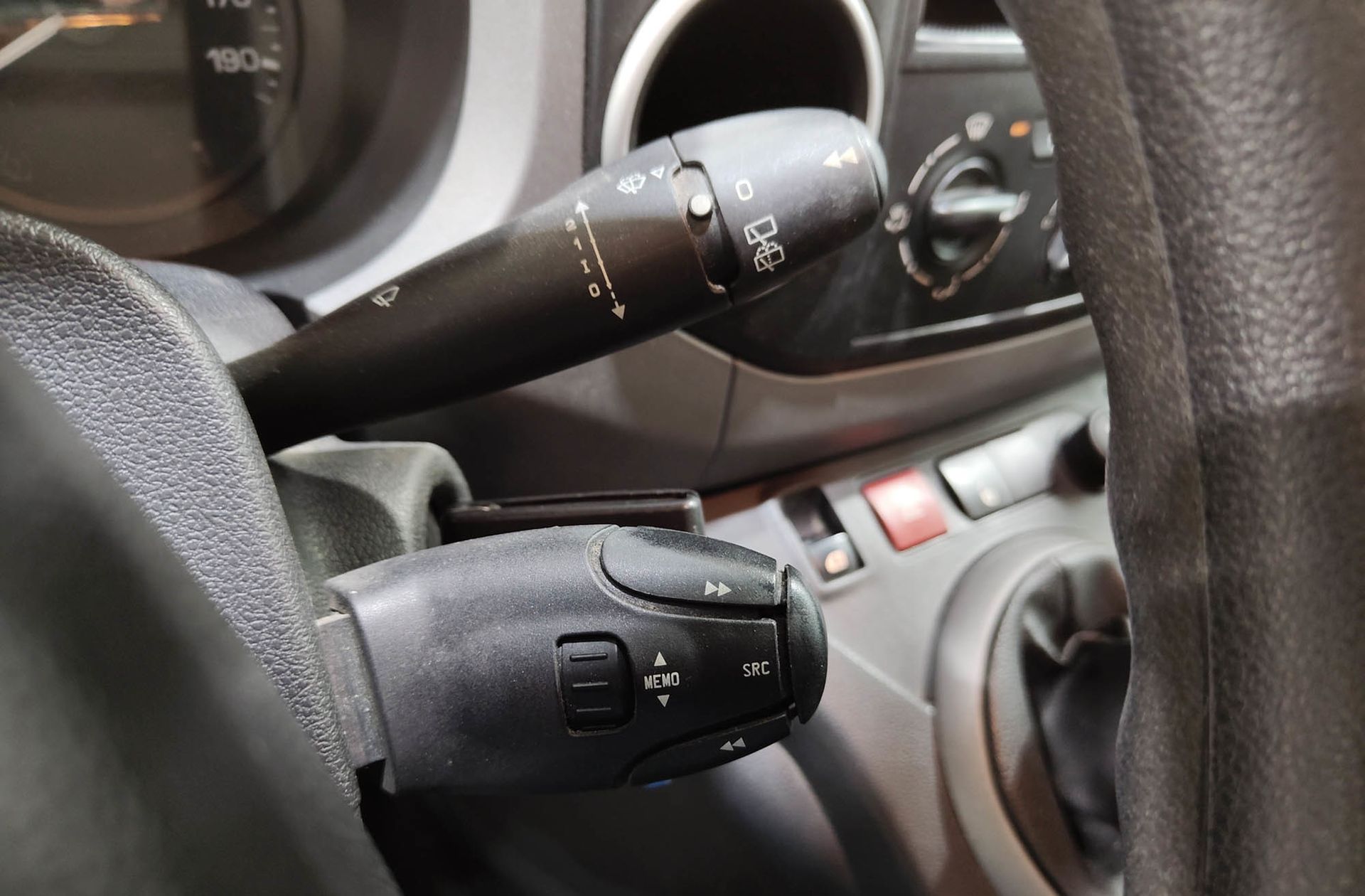 Citroën Berlingo Multispace Live Edition BlueHDi - foto 24