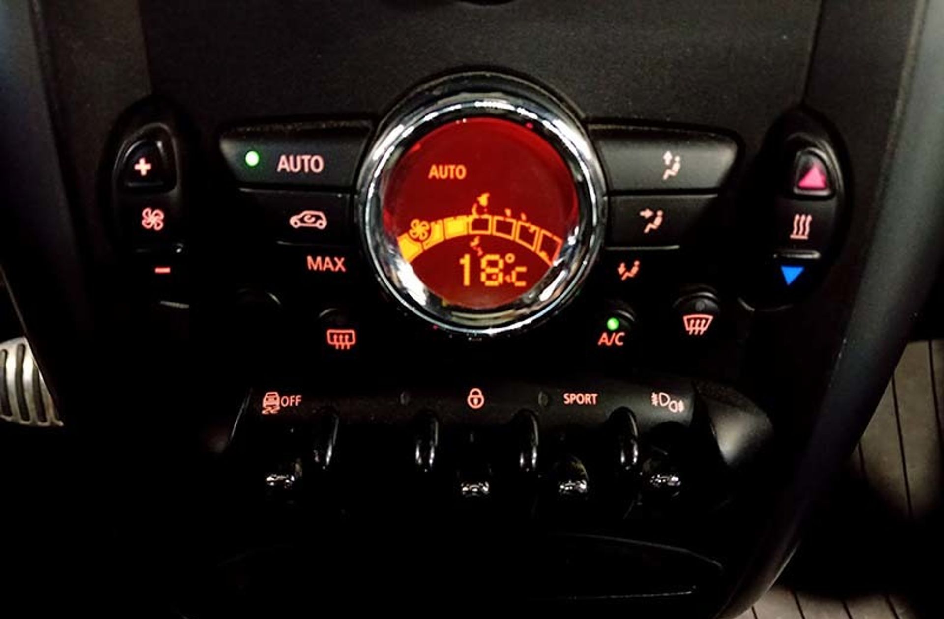 MINI Countryman Cooper SD - foto 28