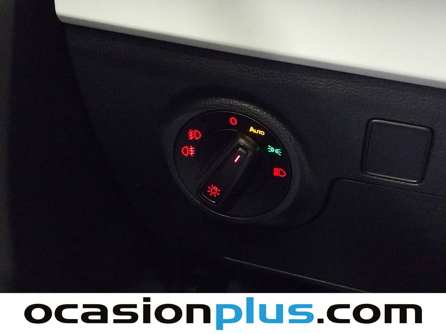 Seat Arona Seat Arona 1.0 TSI Style XL (110 CV) seminuevo