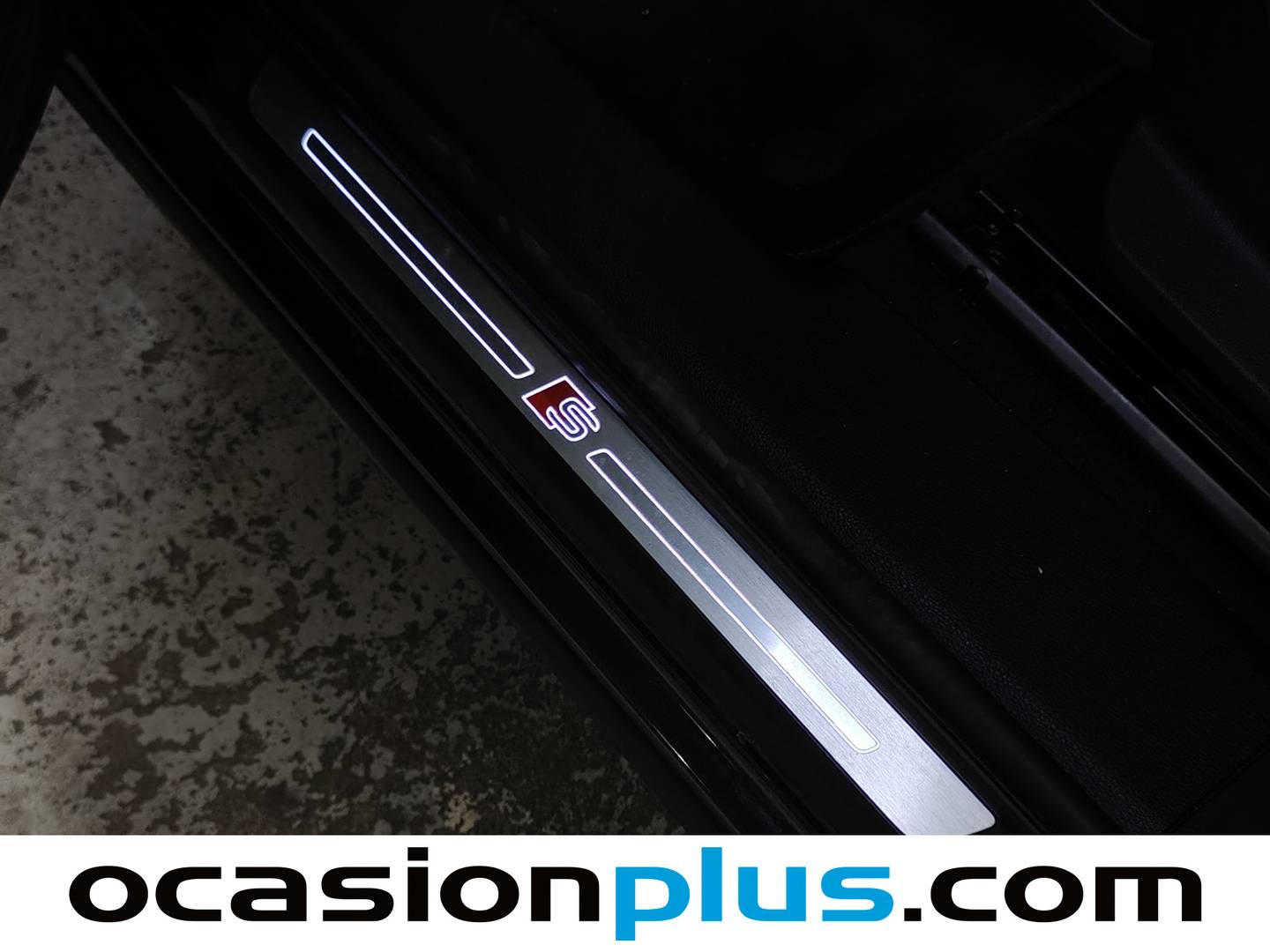 Audi Q3 Audi Q3 TFSIe S line 45 TFSI e (245 CV) S tronic Pack S-line automático
