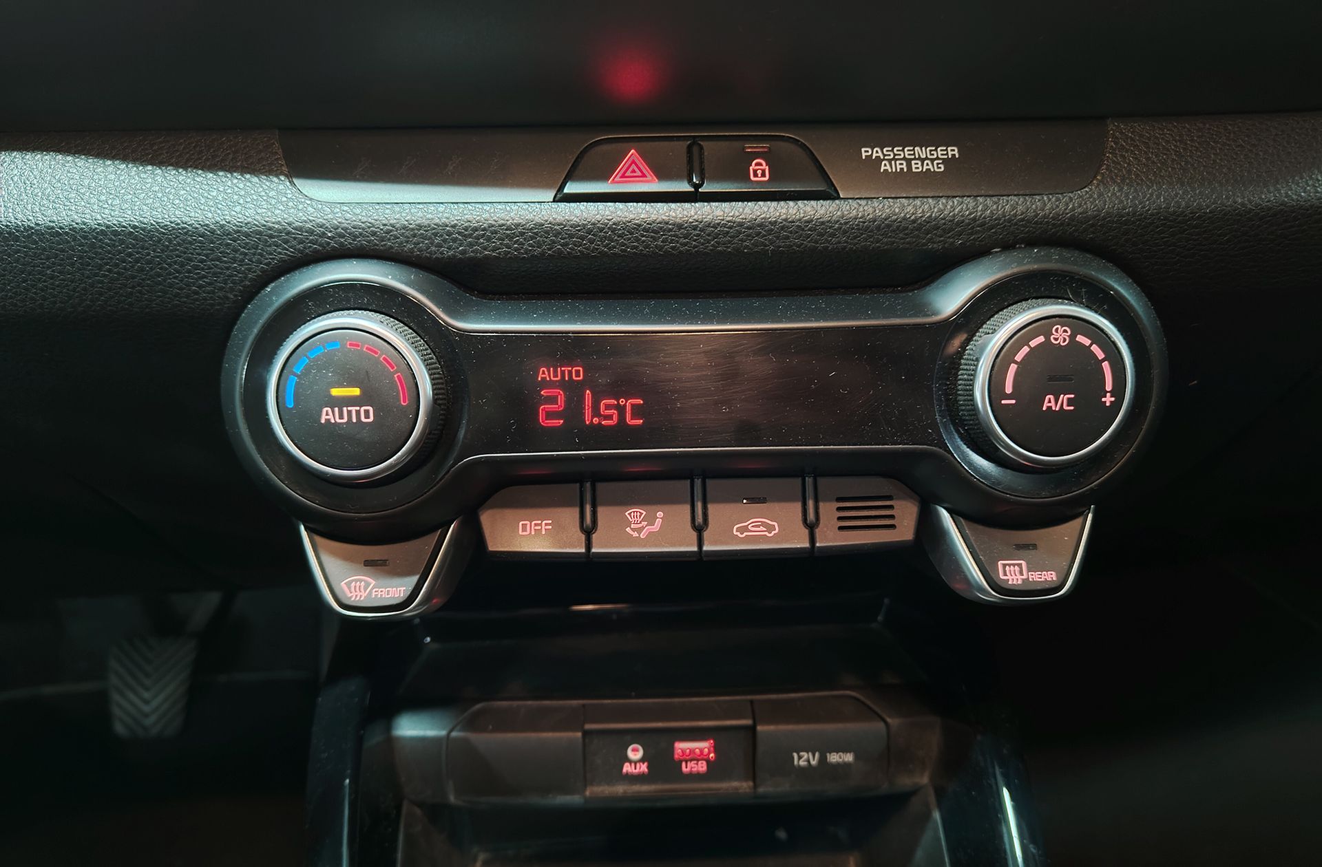 Kia Stonic 1.0 T-GDi Drive - foto 27