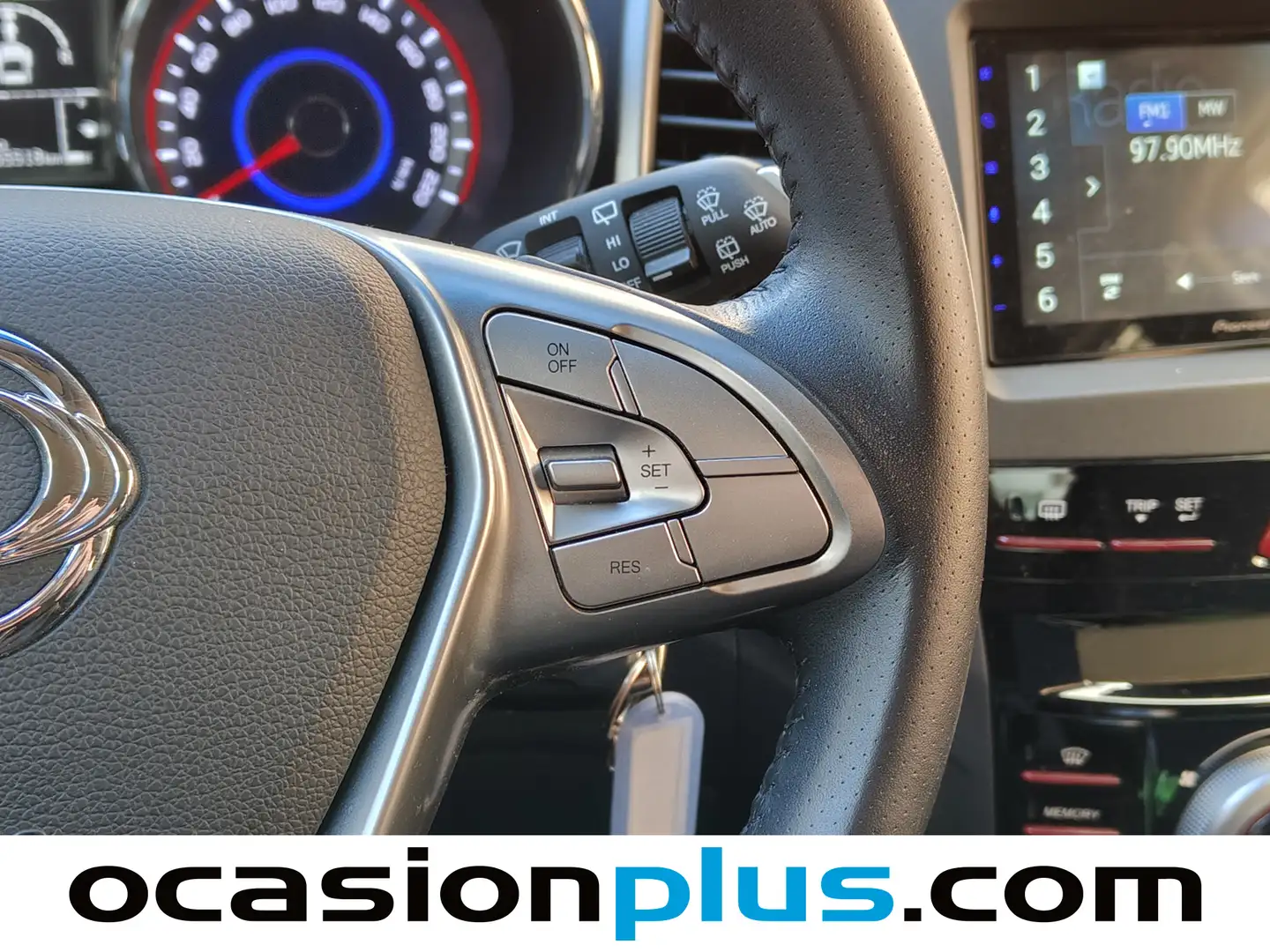 Foto SsangYong Tivoli Ssangyong Tivoli D16T Limited 4x2 (115 CV)