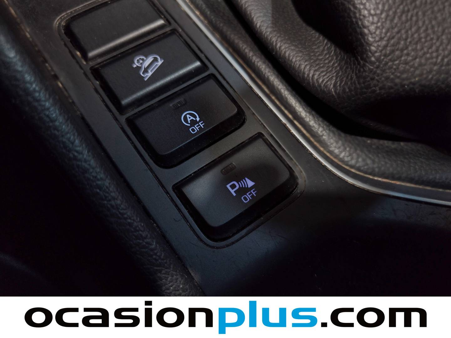 Extras y acabados del Hyundai Tucson Hyundai Tucson 1.6 GDI BlueDrive Essence 4x2 (131 CV)