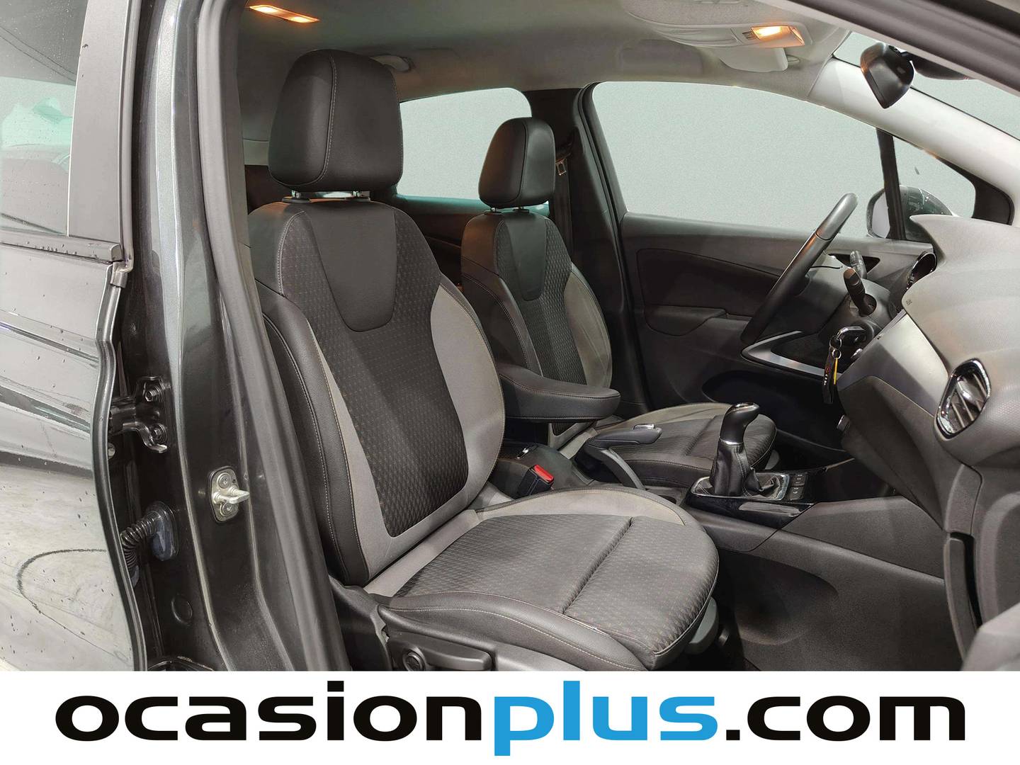 Fotos maletero Opel Crossland X Opel Crossland X 1.2 Turbo S&S ecoTEC Selective (110 CV)