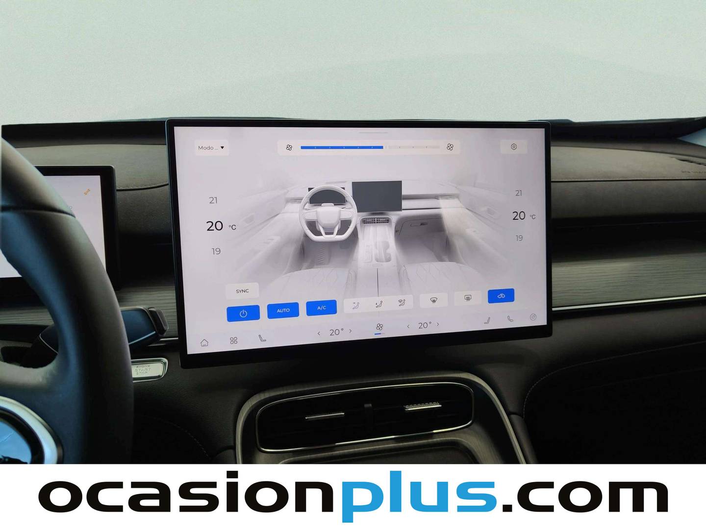 EBRO S800 EBRO S800 1.6 TGDI Luxury DCT (147 CV) 7 Plazas de segunda mano