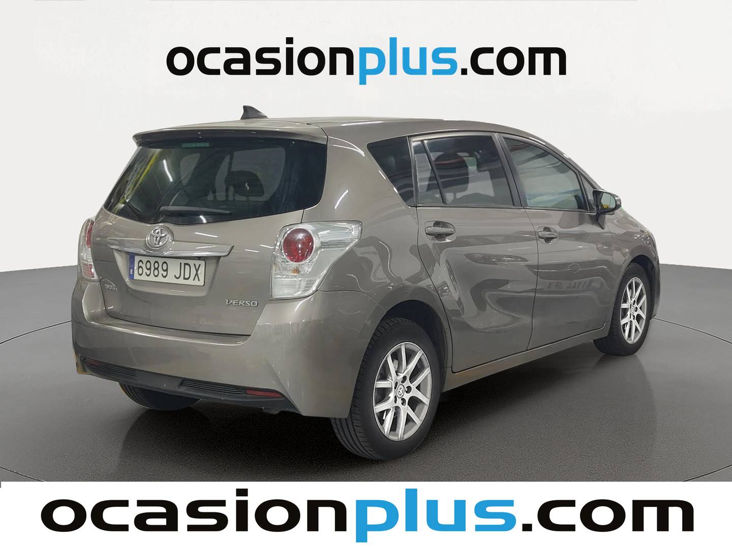 Foto trasera Toyota Verso Toyota Verso 115D Advance (112 CV) 7 Plazas derecha