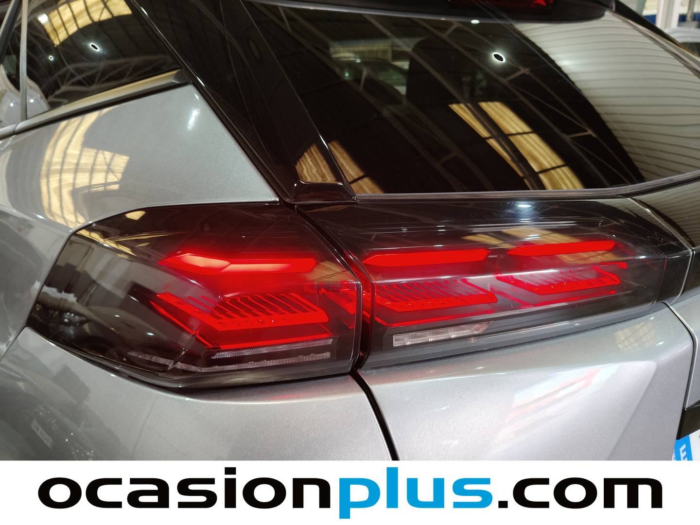 Accesorios del Peugeot 2008 Peugeot 2008 Allure Hybrid eDCS6 107 kW (145 CV)