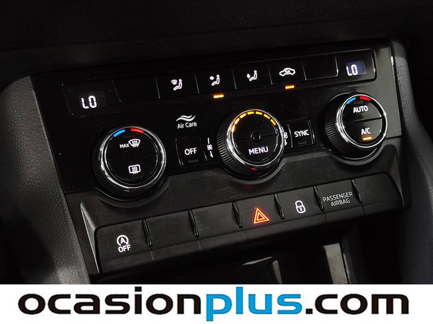 Foto Skoda Karoq Skoda Karoq 1.5 TSI ACT Ambition (150 CV)