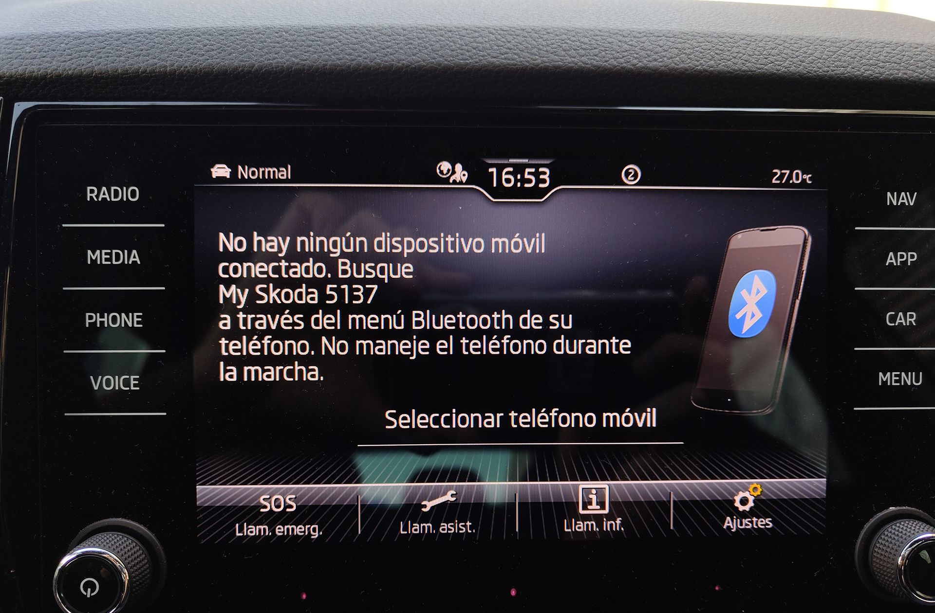 Škoda Karoq 1.5 TSI ACT Sportline DSG - foto 31