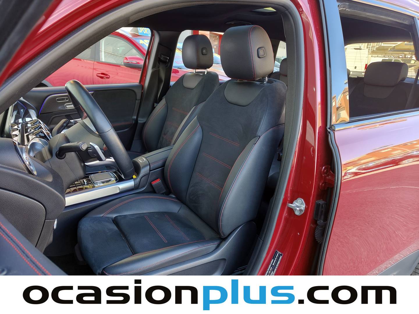 Foto asientos delanteros Mercedes GLB Mercedes GLB 2.0  200 D DCT (150CV)