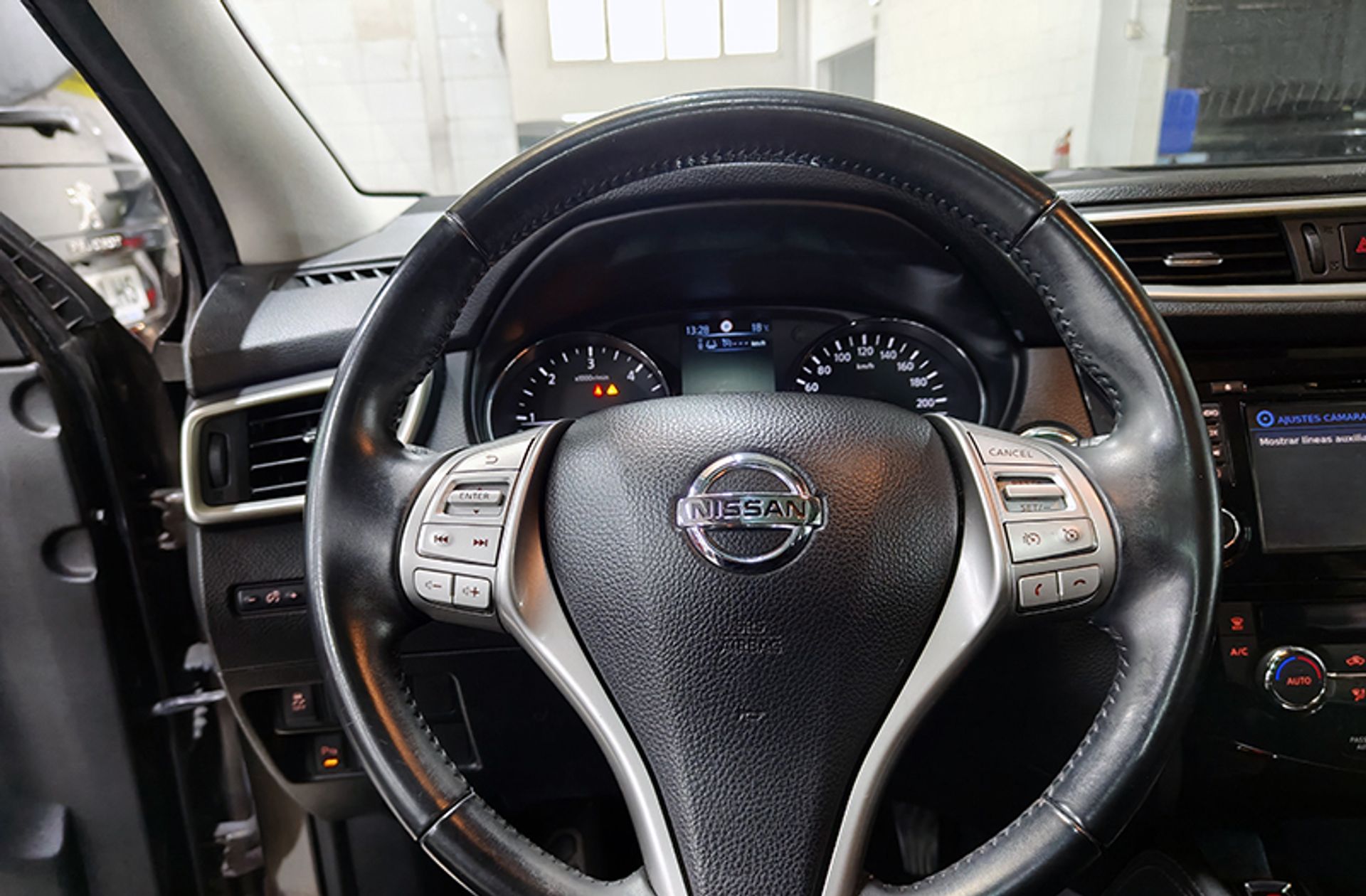 Nissan Qashqai dCi 130 Acenta 4x4 - foto 21
