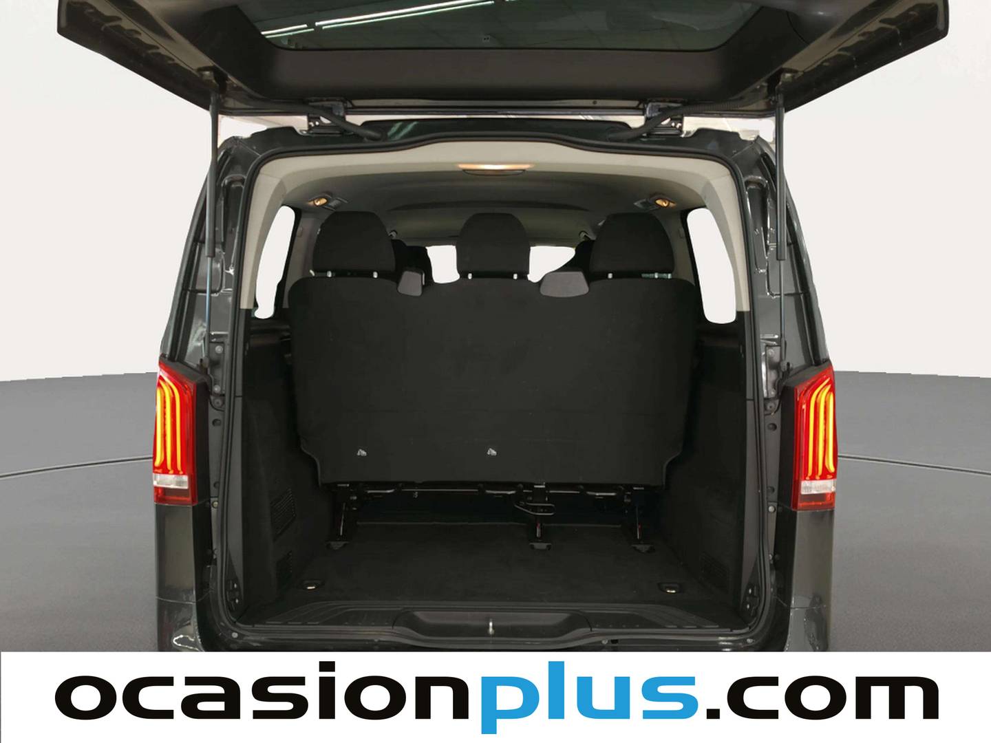 Foto Mercedes Vito Mercedes-Benz Vito Combi 116 CDI Tourer Pro Larga (163 CV) 9 Plazas siete plazas