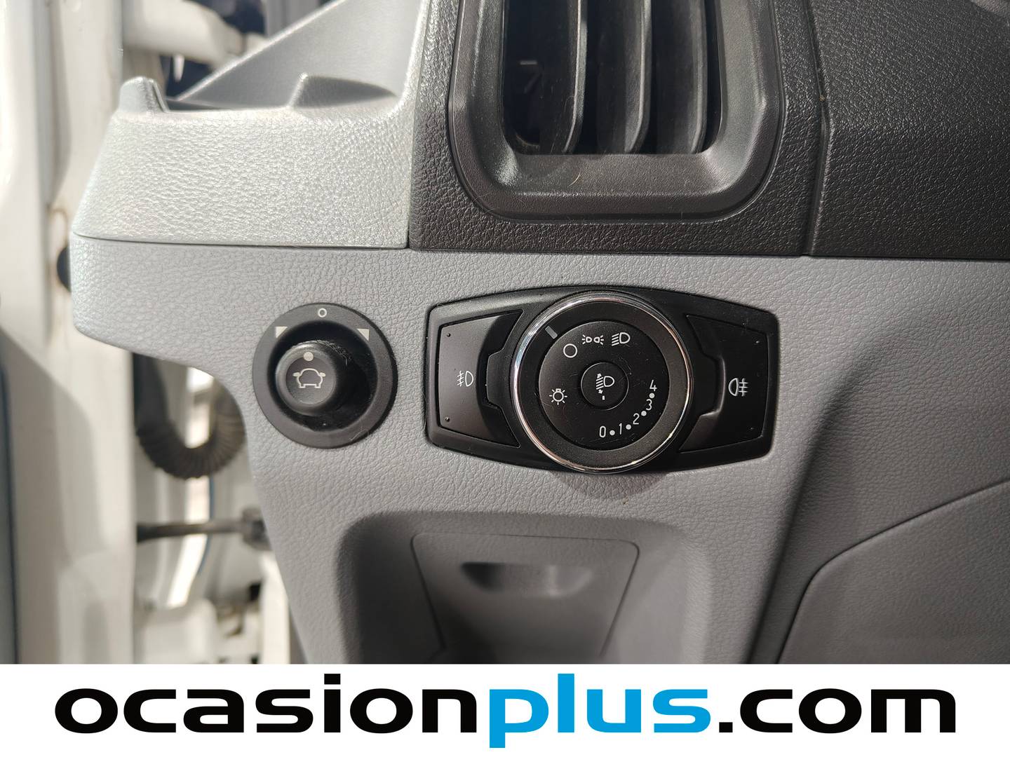 Ford Transit Ford Transit FT 350 L3H2 Trend Delantera (130 CV) 5 Plazas ( Camparizada ) 130cv