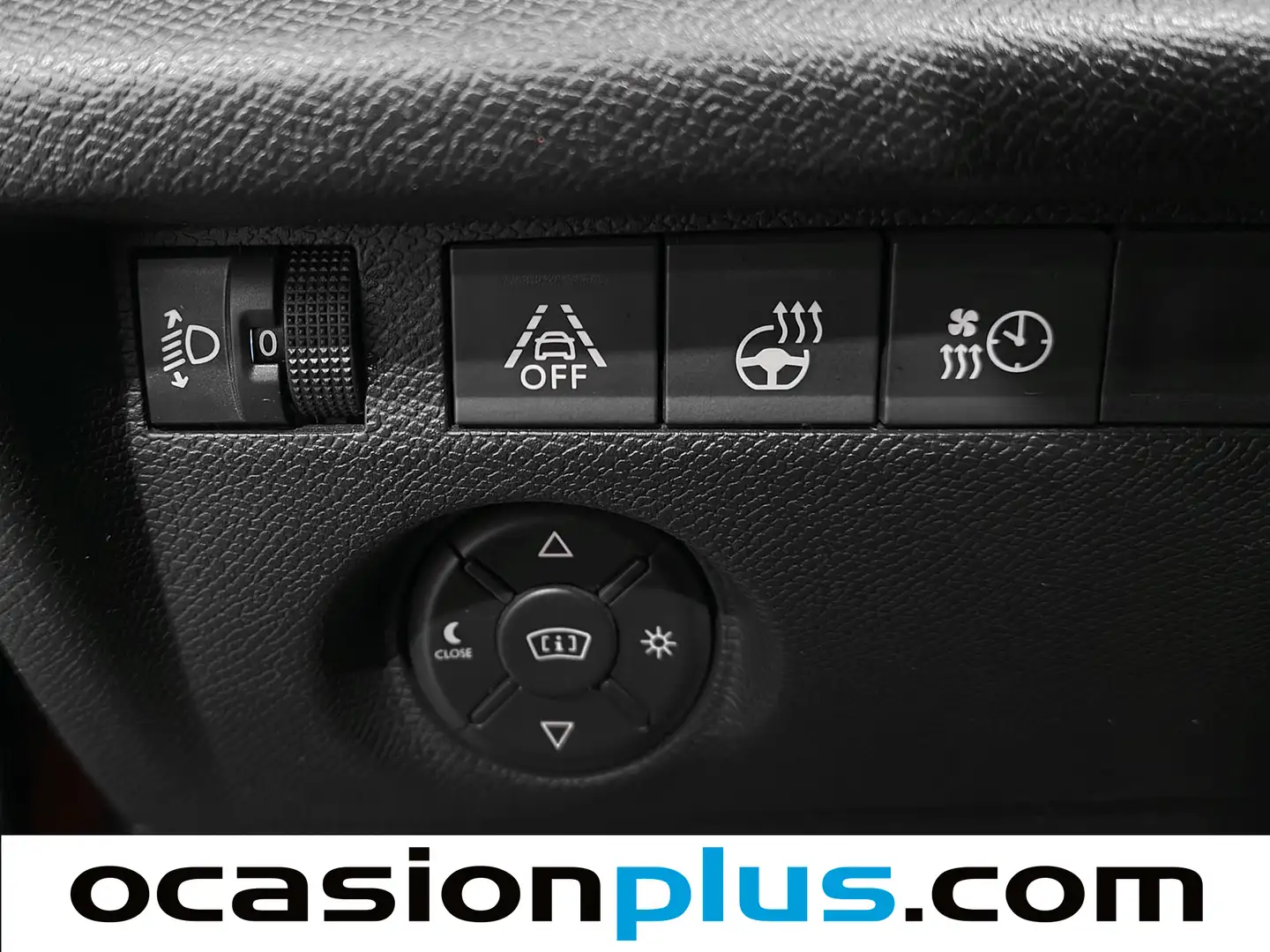 Foto Citroën ë-C4 Citroen ë-C4 eléctrico 50kWh Shine (136 CV)