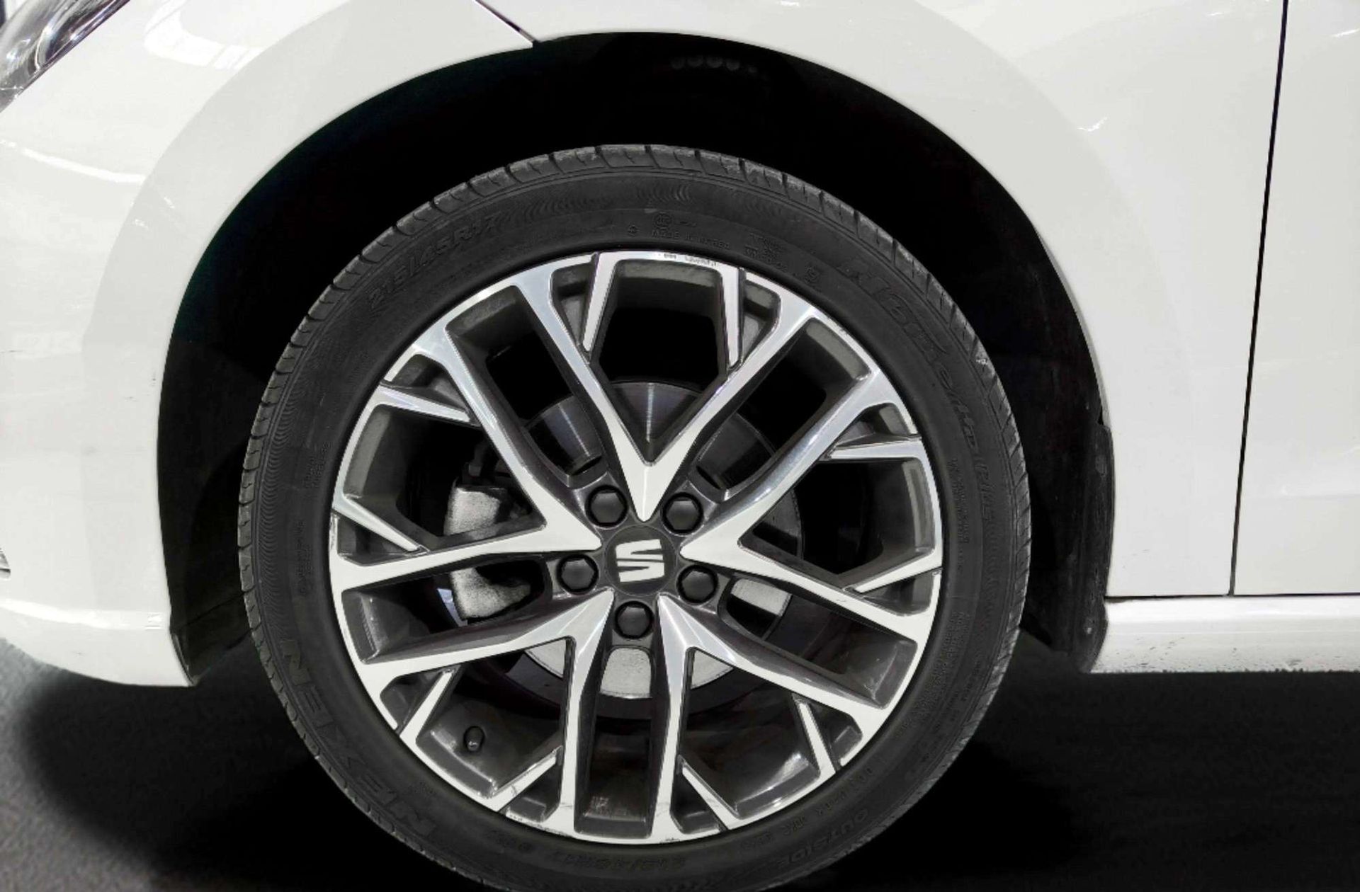 SEAT Ibiza 1.0 TSI Xcellence Plus DSG - foto 39