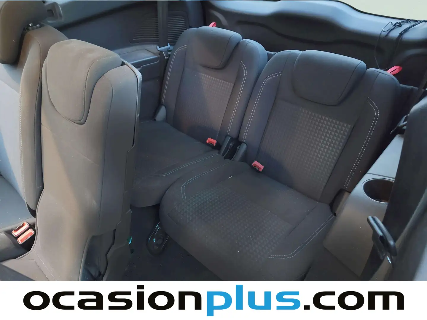 Foto Ford Grand C-Max Ford Focus C-Max 1.5 TDCi Titanium (120 CV) 7 Plazas