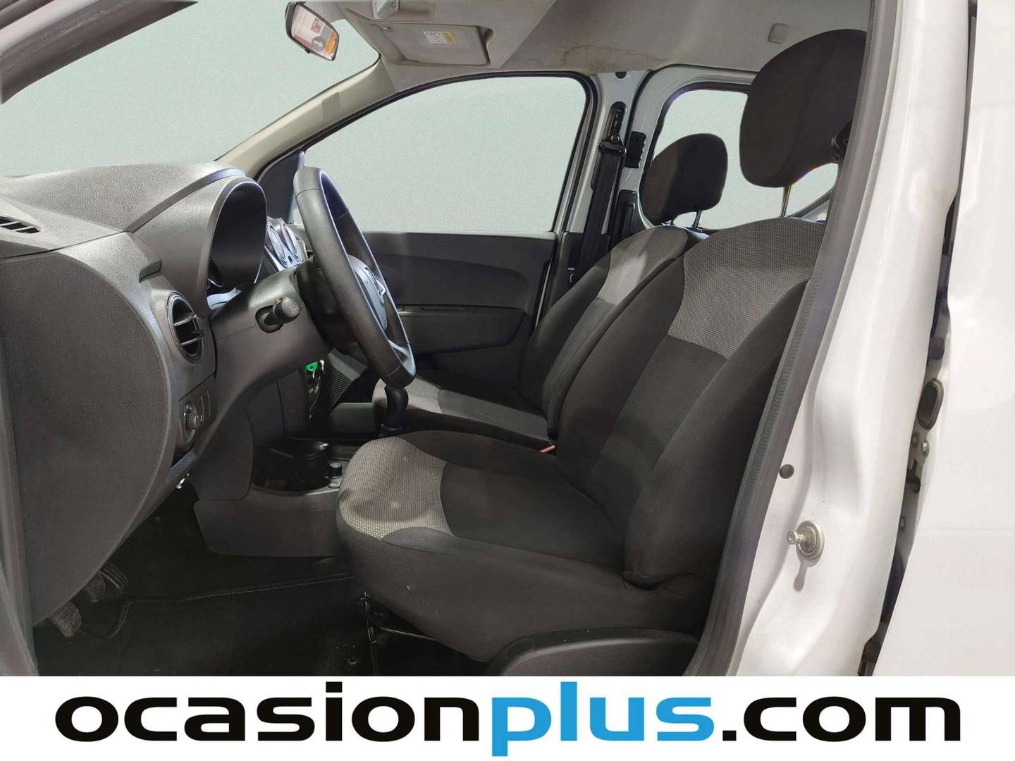 Foto asientos delanteros Dacia Dokker Dacia Dokker Essential 1.6 ECO-G (109 CV)
