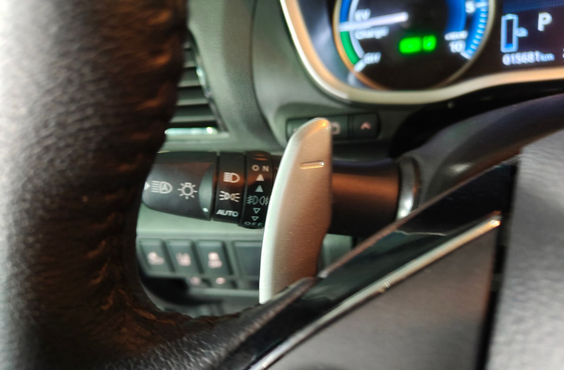 Mitsubishi Eclipse Cross 2.4 PHEV Kaiteki 4WD - foto 30