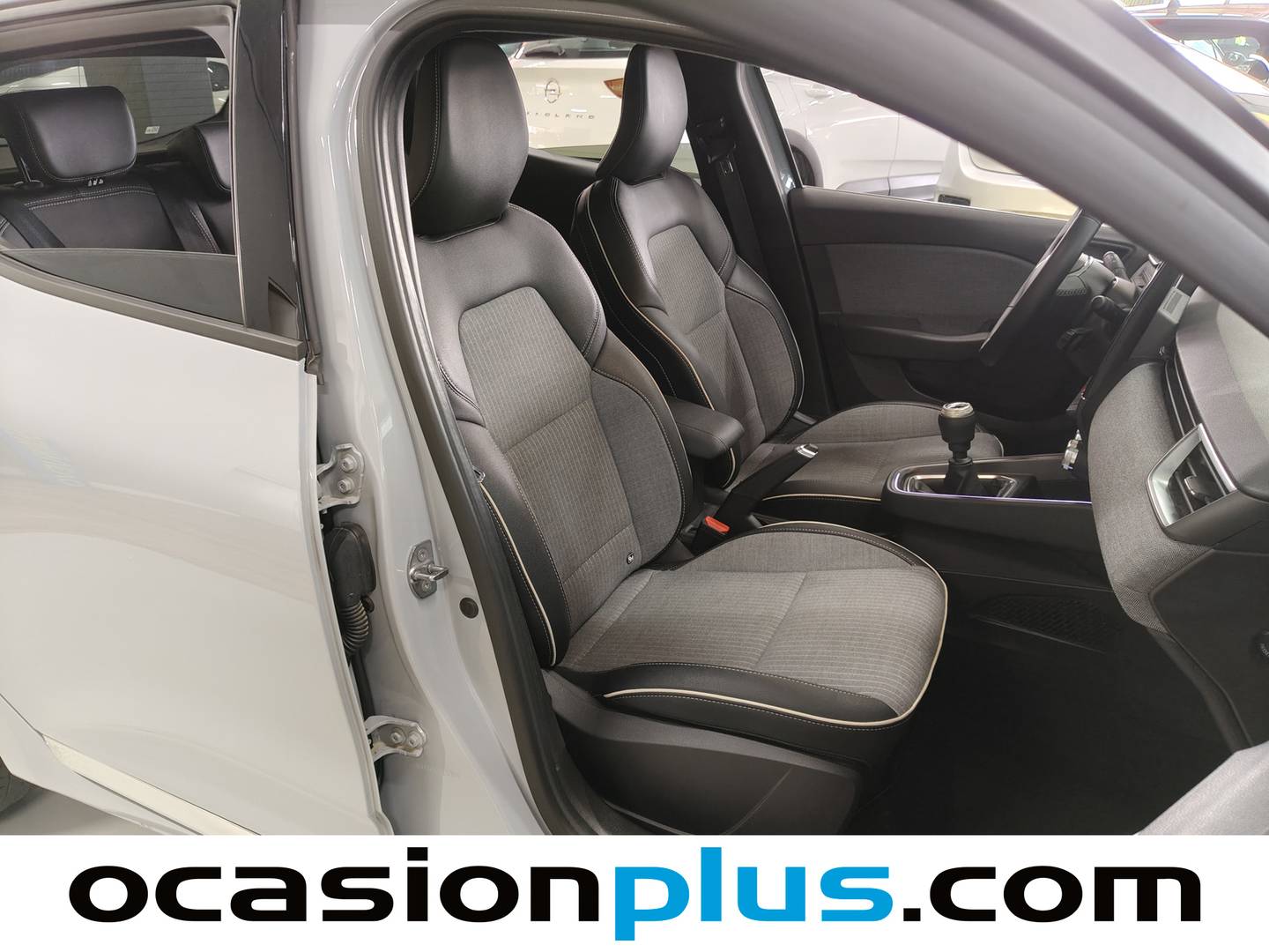 Fotos maletero Renault Clio Renault Clio Techno TCe (90 CV)