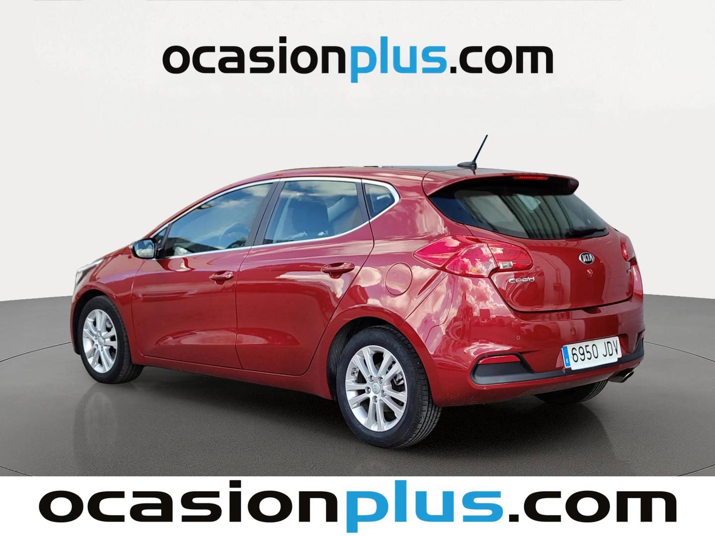 Foto trasera KIA Ceed KIA Ceed 1.6 CRDi VGT Maracaná (128 CV) izquierda