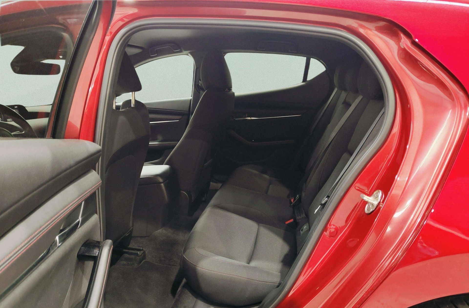 Mazda Mazda3 2.0 e-SKYACTIV-G Homura - foto 11