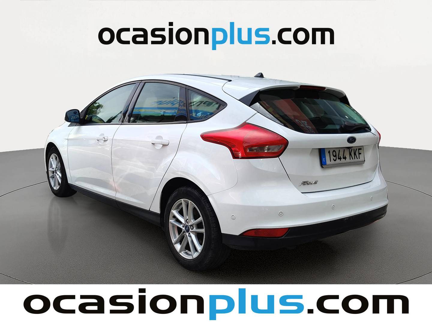 Foto trasera Ford Focus Ford Focus 1.5 TDCi Business  (120 CV) izquierda