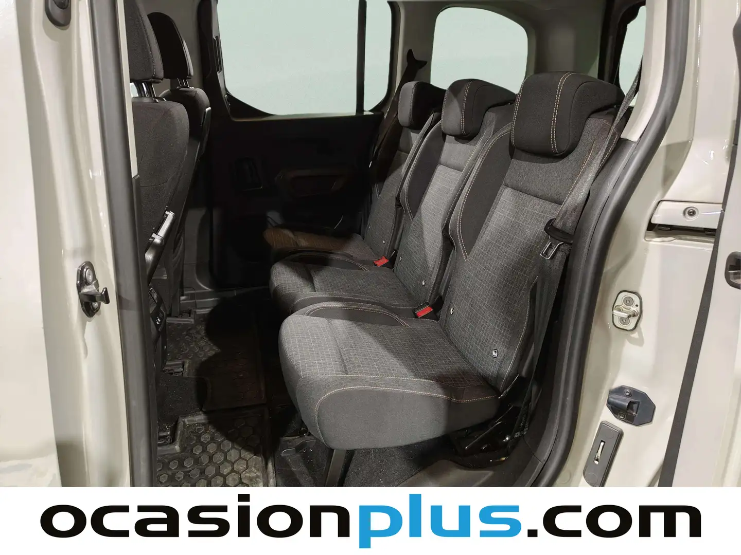 Foto Peugeot Rifter Peugeot Rifter BlueHDi 100 GT Line Standard  (100 CV)