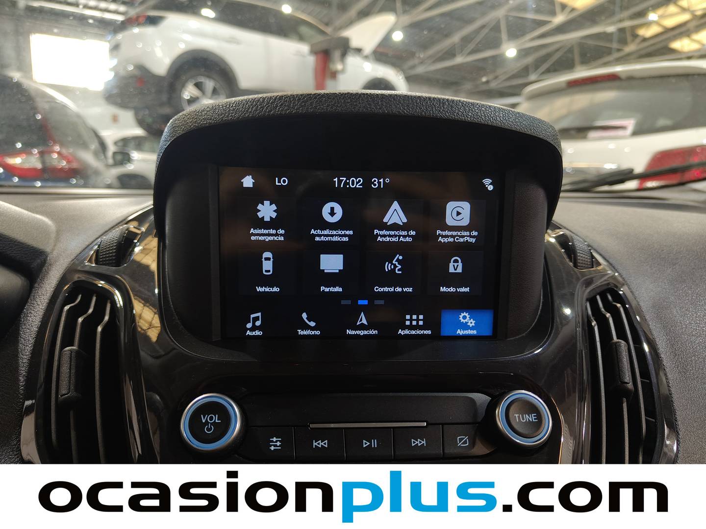 Equipamiento del Ford Tourneo Courier Ford Tourneo Courier 1.5 TDCi Sport (100 CV)