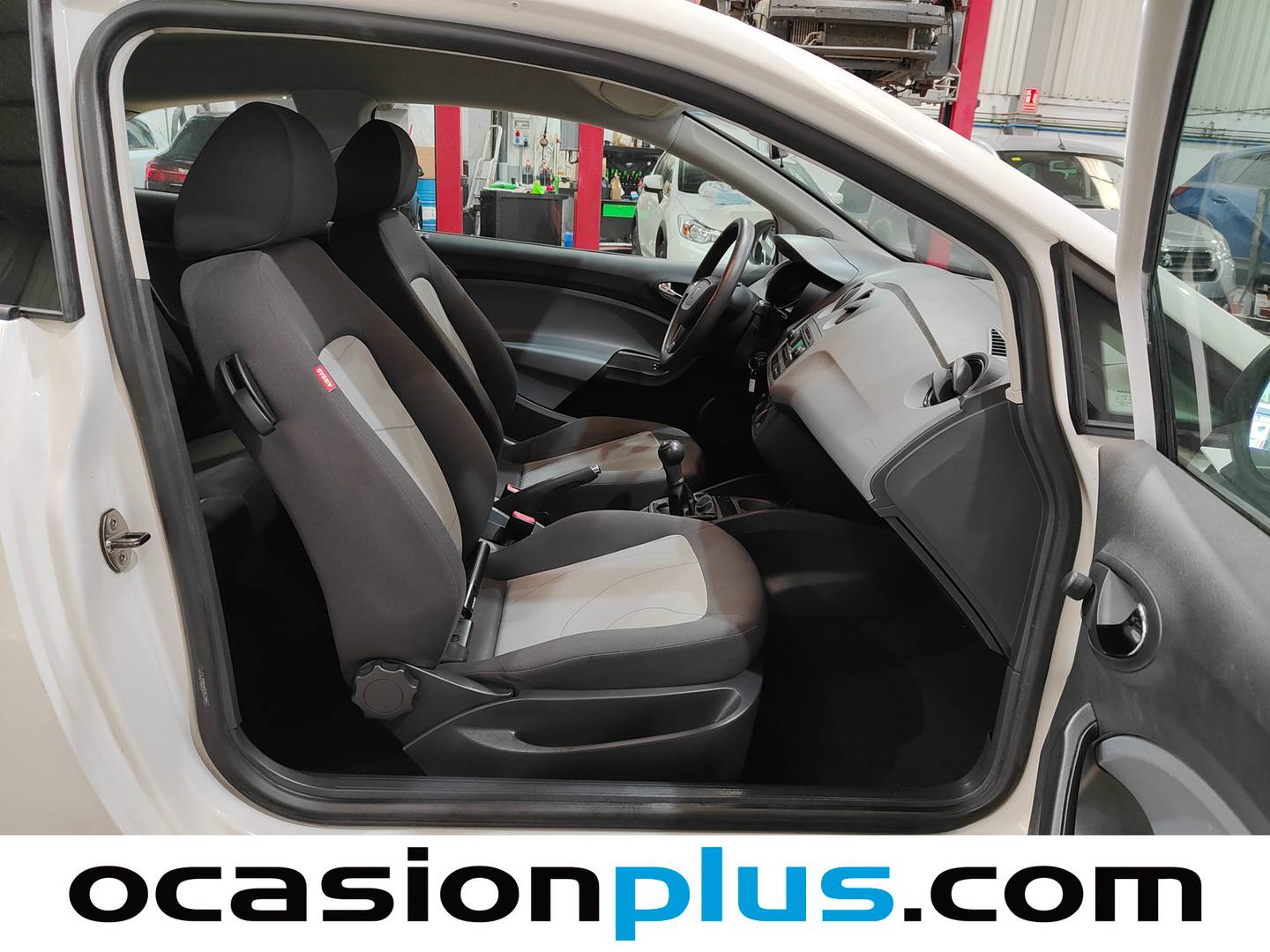 Seat Ibiza SEAT Ibiza SC SC 1.2 Reference (70 CV) gasolina