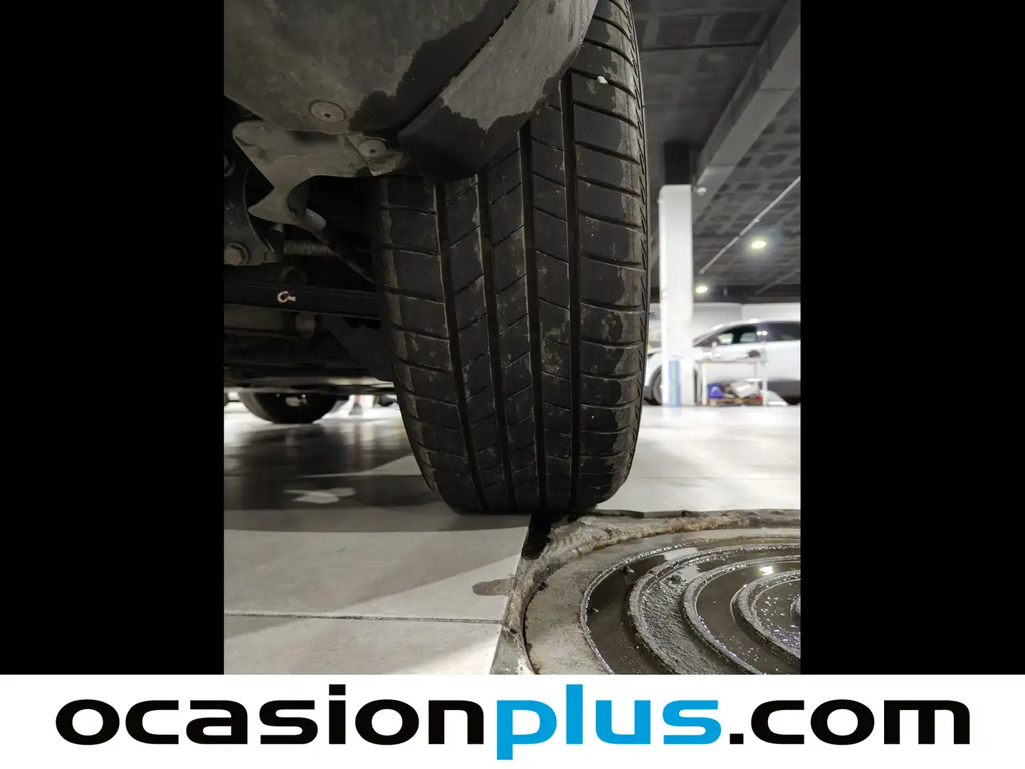 Foto Peugeot 3008 Hybrid Peugeot 3008 Hybrid 300 Allure Pack e-EAT8  (300 CV)