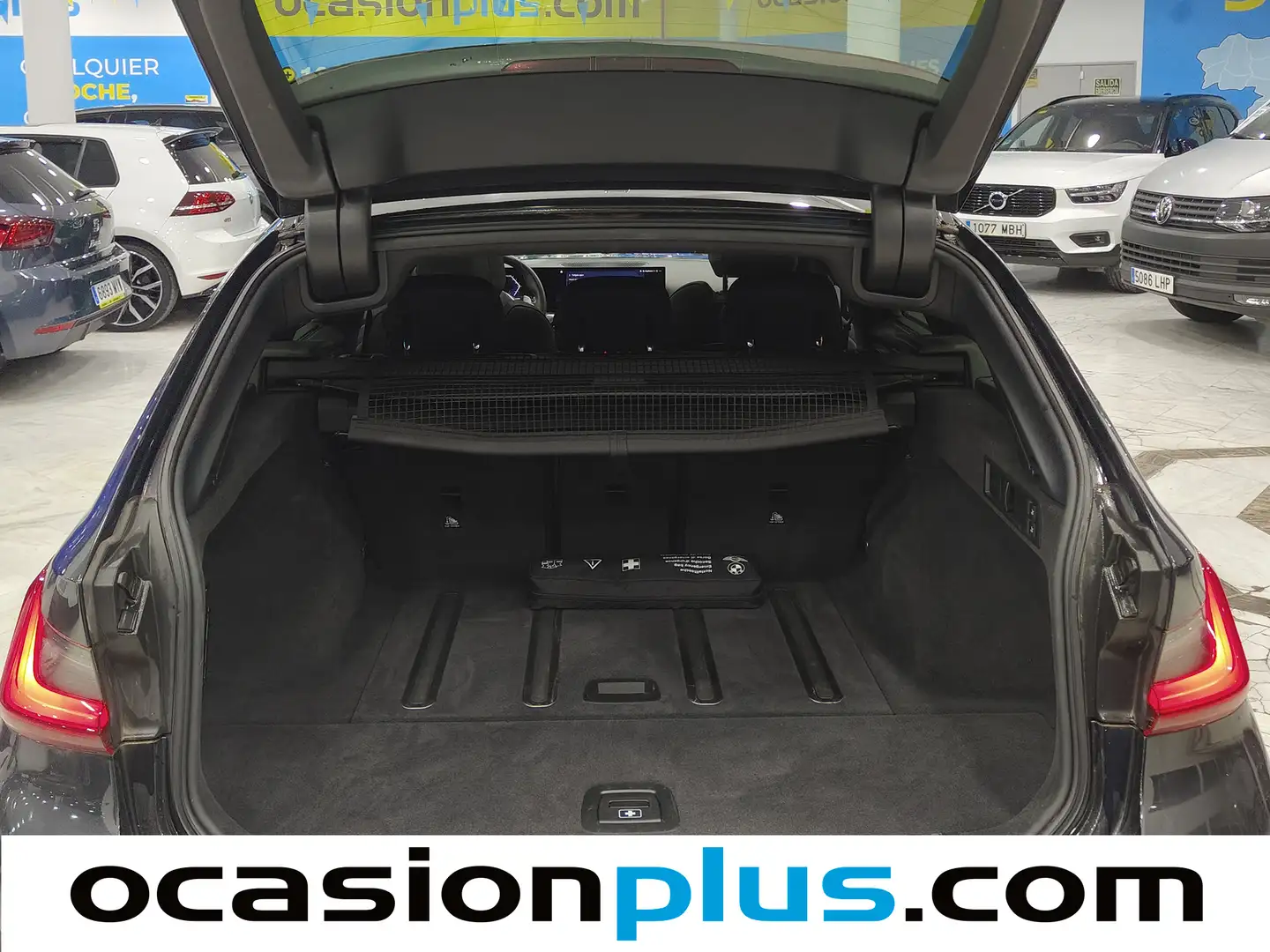 Foto BMW Serie 3 BMW Serie 3 320d Touring  (190 CV) Pack M