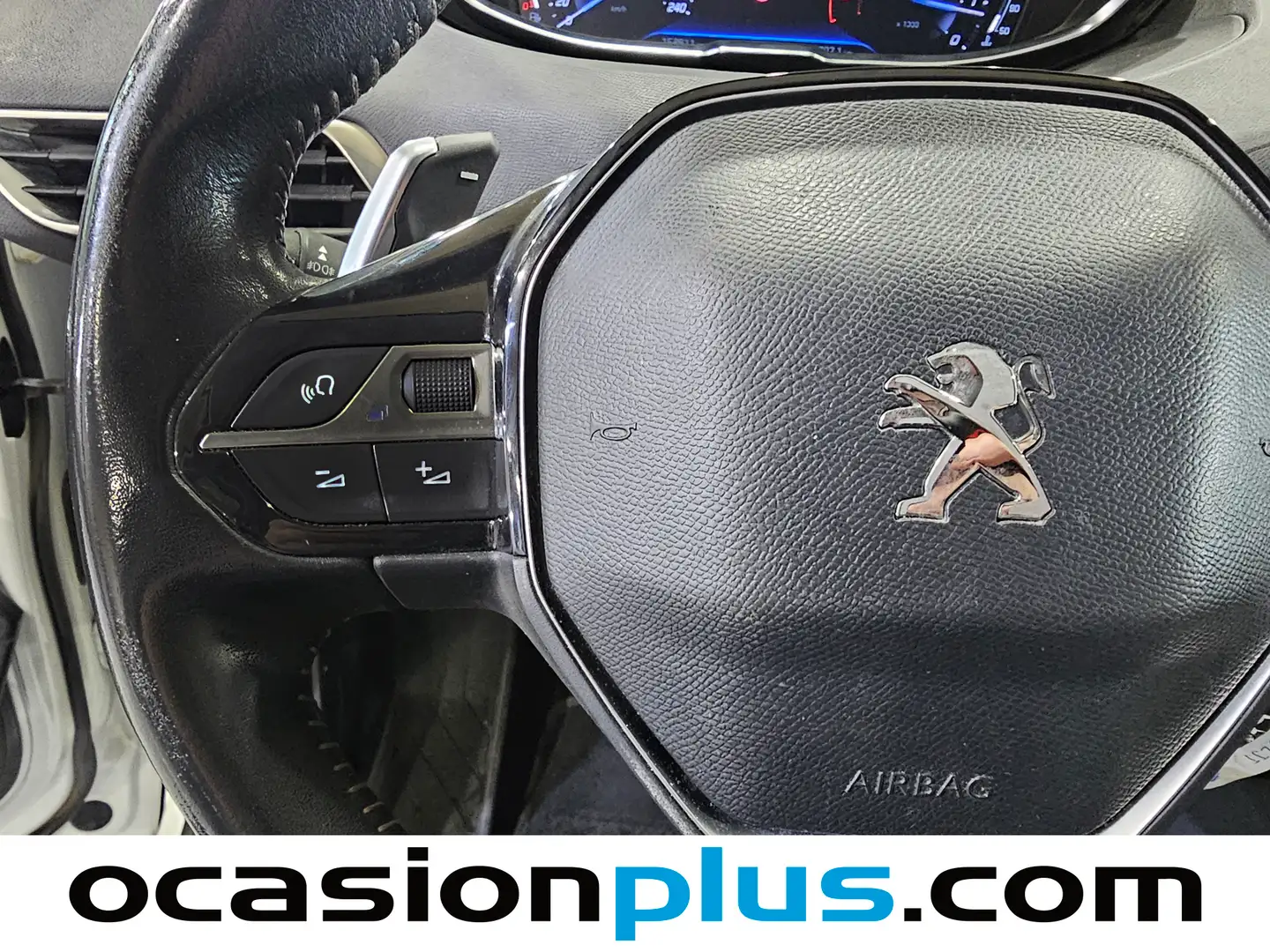 Foto Peugeot 3008 Peugeot 3008 BlueHDI 130 S&S Active EAT8  (130 CV)