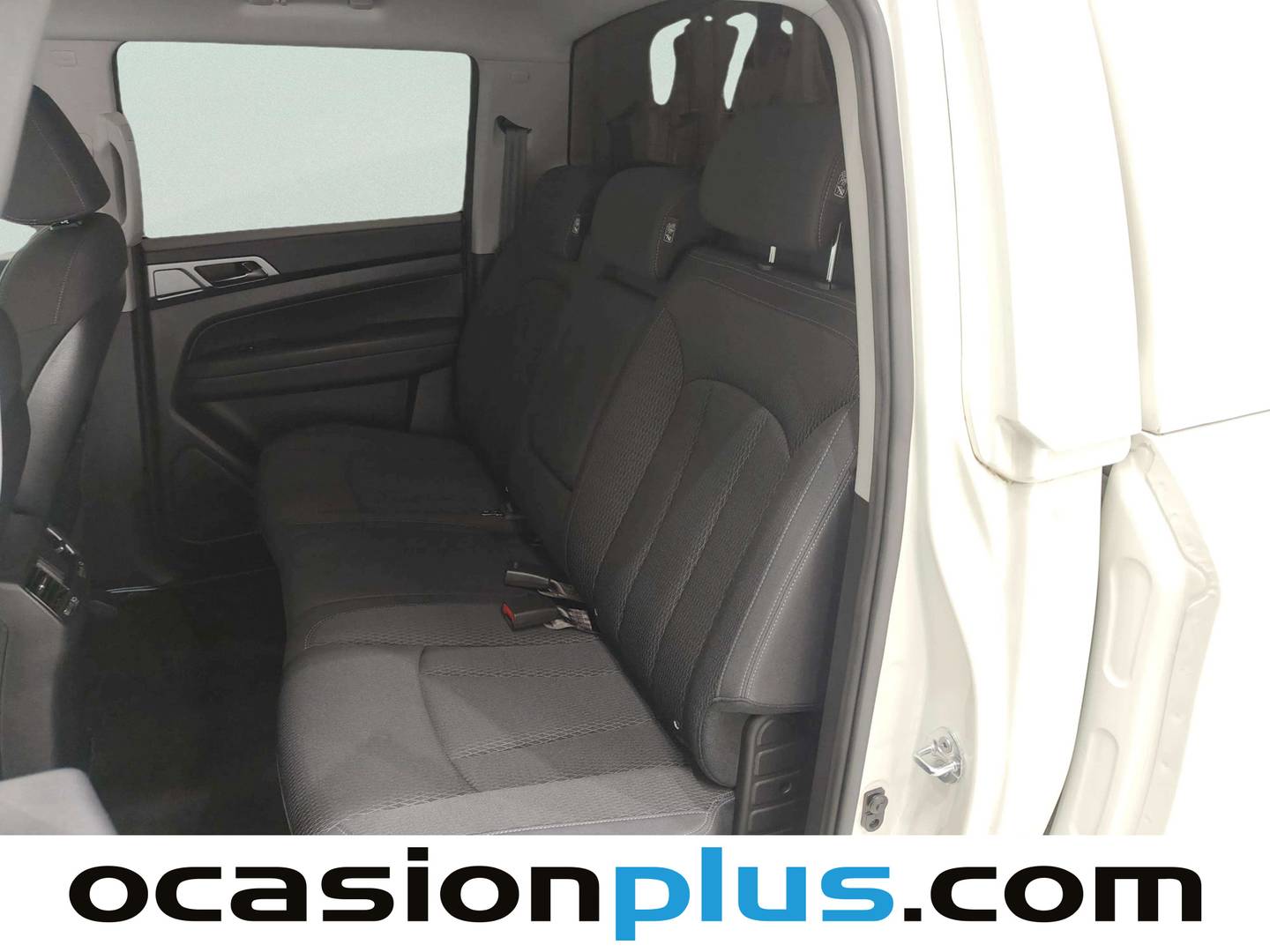 Foto asientos traseros KGM Musso KGM Musso Sports D22DTR Pro GSR 4x4 Auto (202 CV)