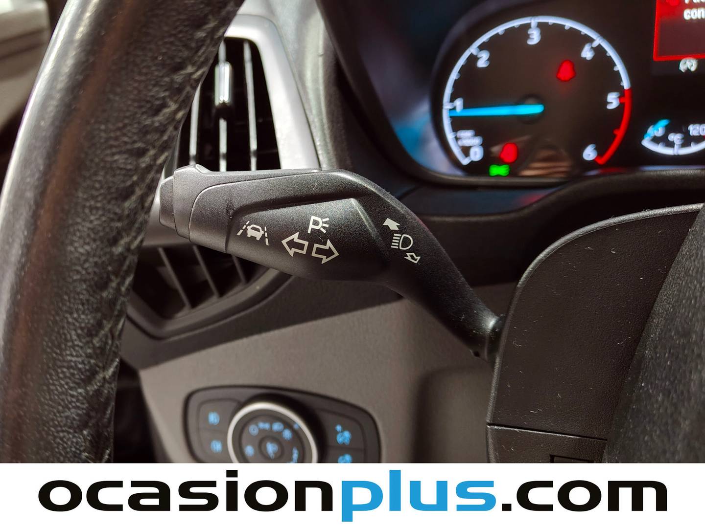 Ford Tourneo Connect Ford Tourneo Connect 1.5 TDCi Titanium (120 CV) de ocasión