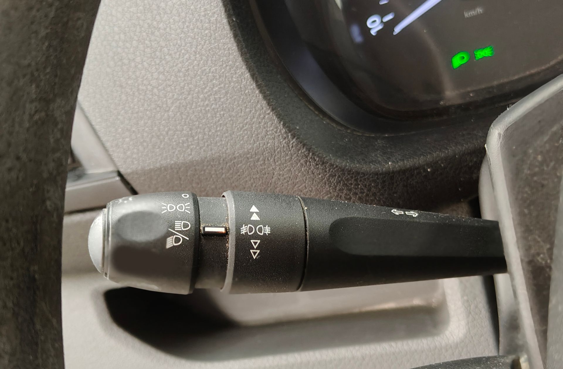 Peugeot Expert Combi BlueHDi 120 Standard - foto 18