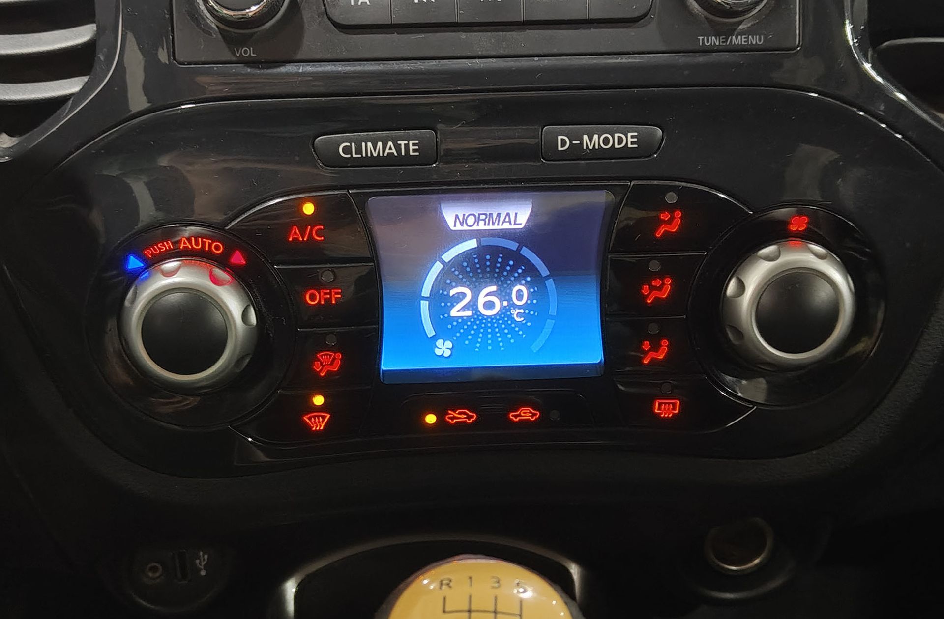 Nissan Juke 1.5 dCi Acenta 4x2 - foto 22