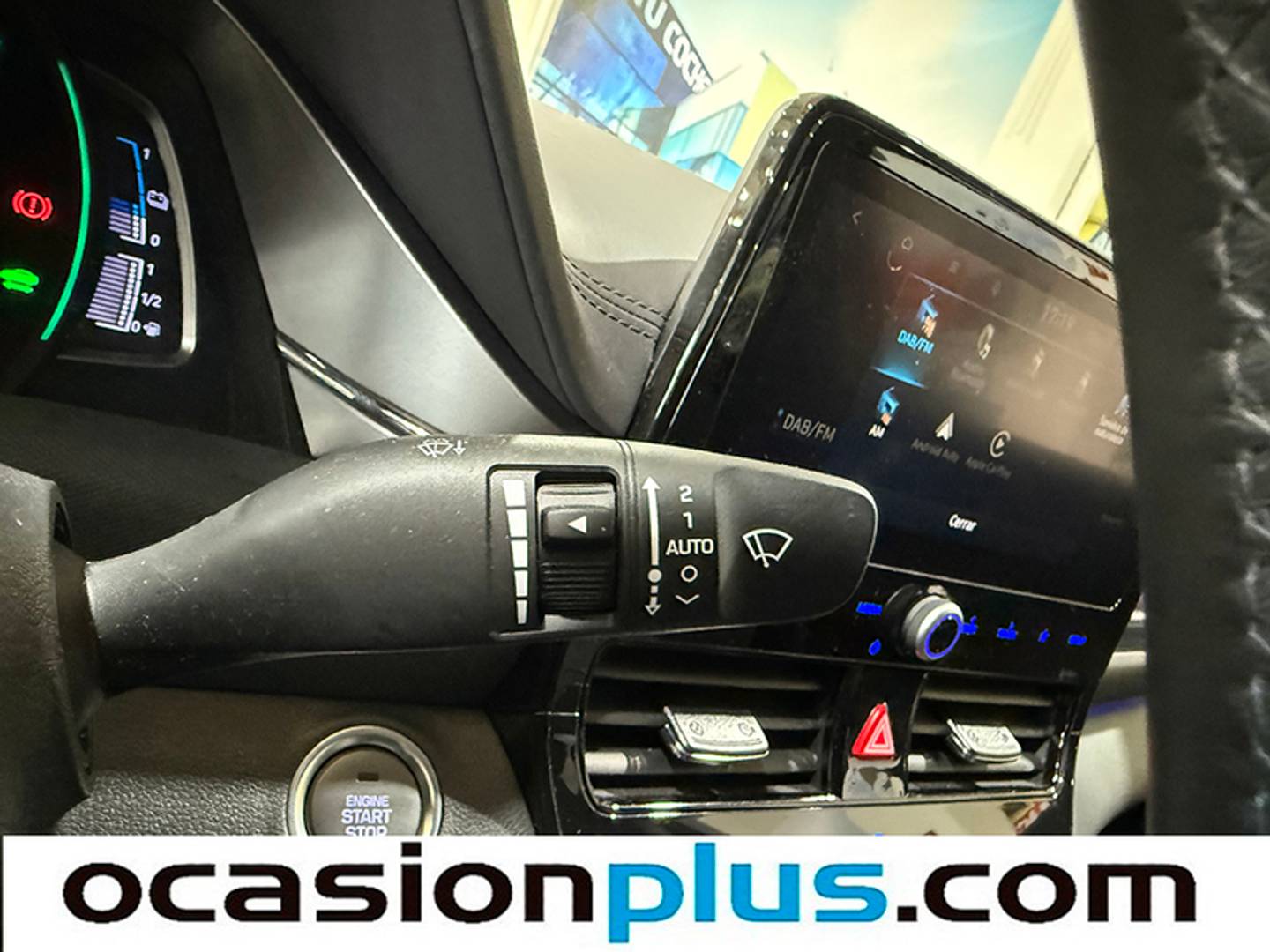 Foto Hyundai IONIQ Hyundai Ioniq 1.6 GDI PHEV Tecno DCT (141 CV)