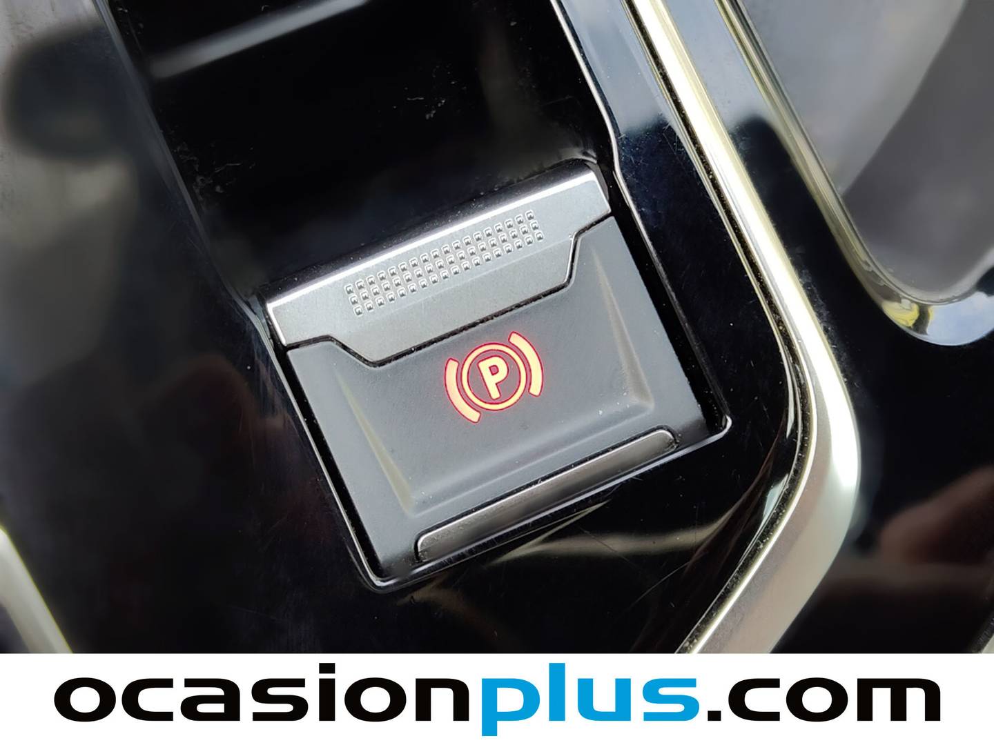 Peugeot 5008 Hybrid Peugeot 5008 Hybrid 1.2 Active Pack eDCS6 (136 CV) 7 Plazas 2024