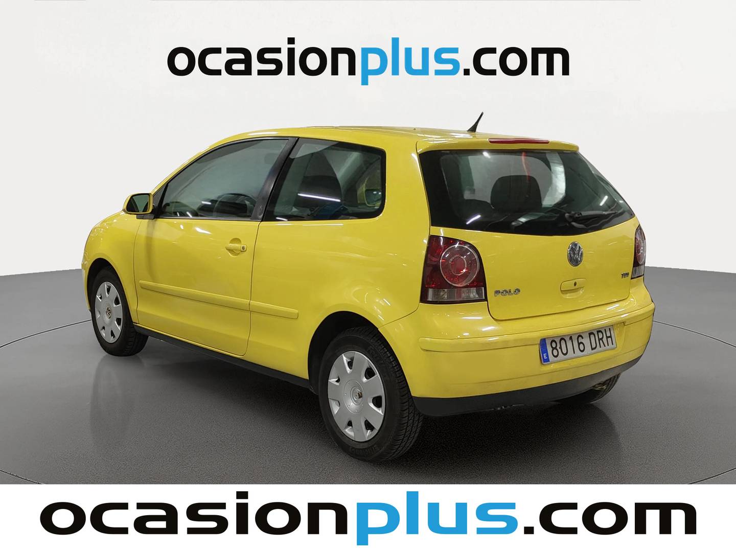 Foto trasera Volkswagen Polo Volkswagen Polo Match 1.4 TDI (70 CV) izquierda