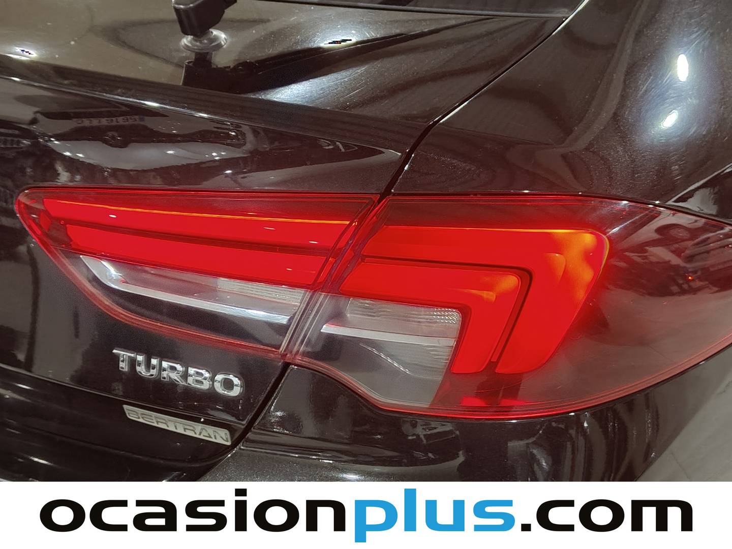 Foto Opel Insignia Opel Insignia GS 1.5 Turbo XFT T Excellence Auto (165 CV)