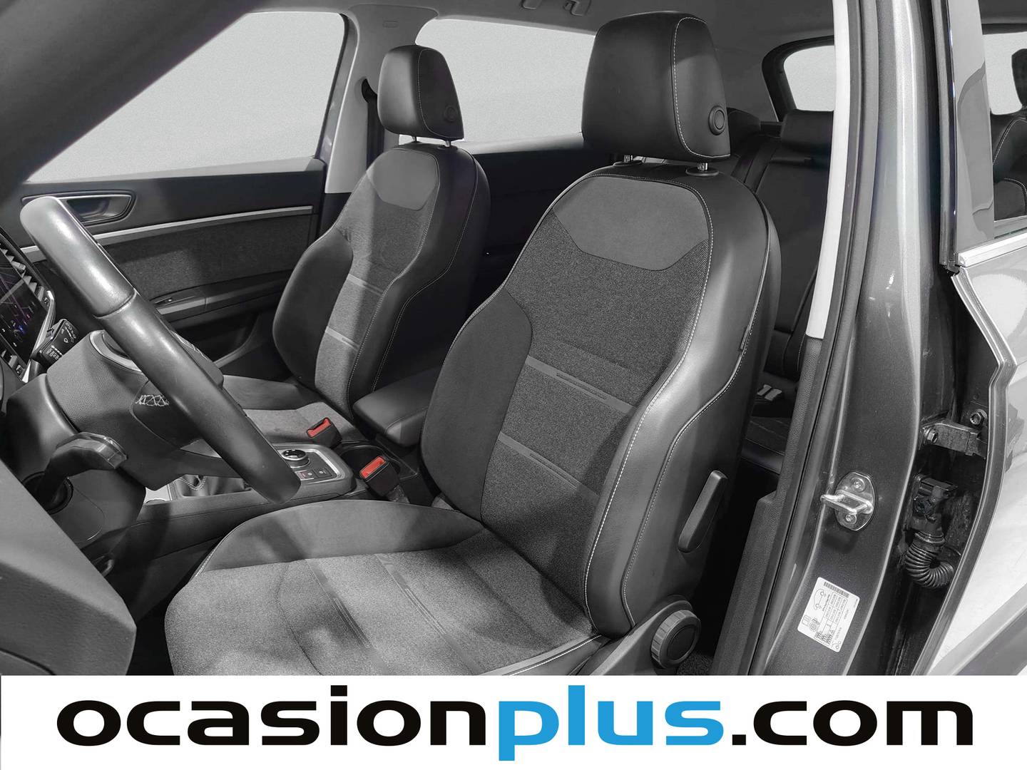 Foto asientos delanteros Seat Ateca SEAT Ateca 1.5 TSI X-Perience XM (150 CV)